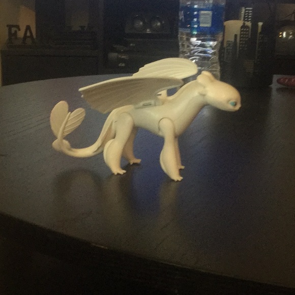 How to train your dragon 3: light fury dragon toy - Picture 2 of 4
